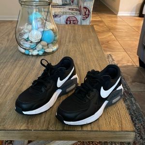 Nike Air max slight used, great condition like new